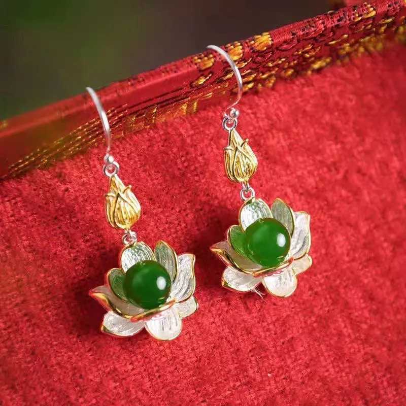 Copper lotus pendant necklace earrings hairpin set with electroplated finish on white background