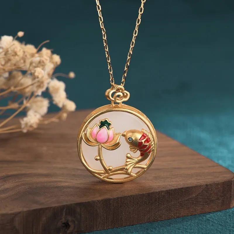 24k gold-plated Hetian jade peace buckle necklace with O-ring chain on collarbone