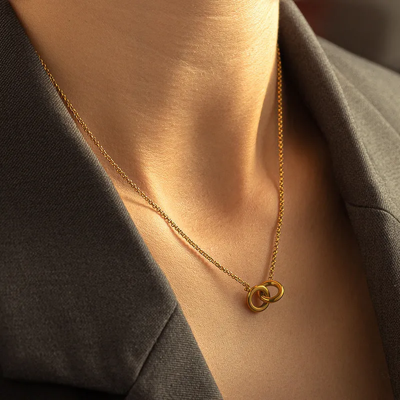 Retro stainless steel necklace with mixed gem inlaid agate pendant and regular chain style electroplated finish