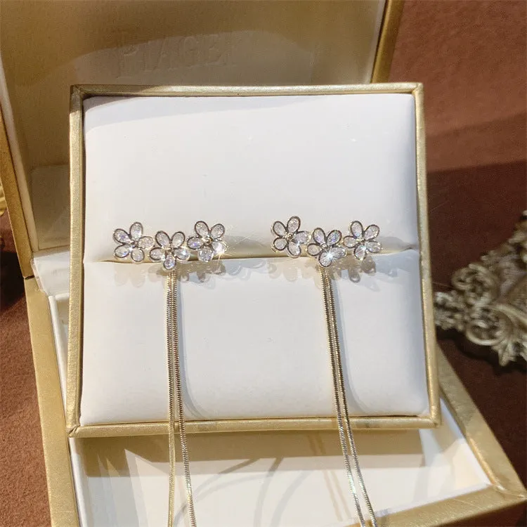 Light luxury tassel long earrings for women, geometric design, alloy with electroplated finish.