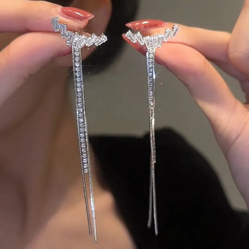 Light luxury tassel long earrings for women, geometric design, alloy with electroplated finish.