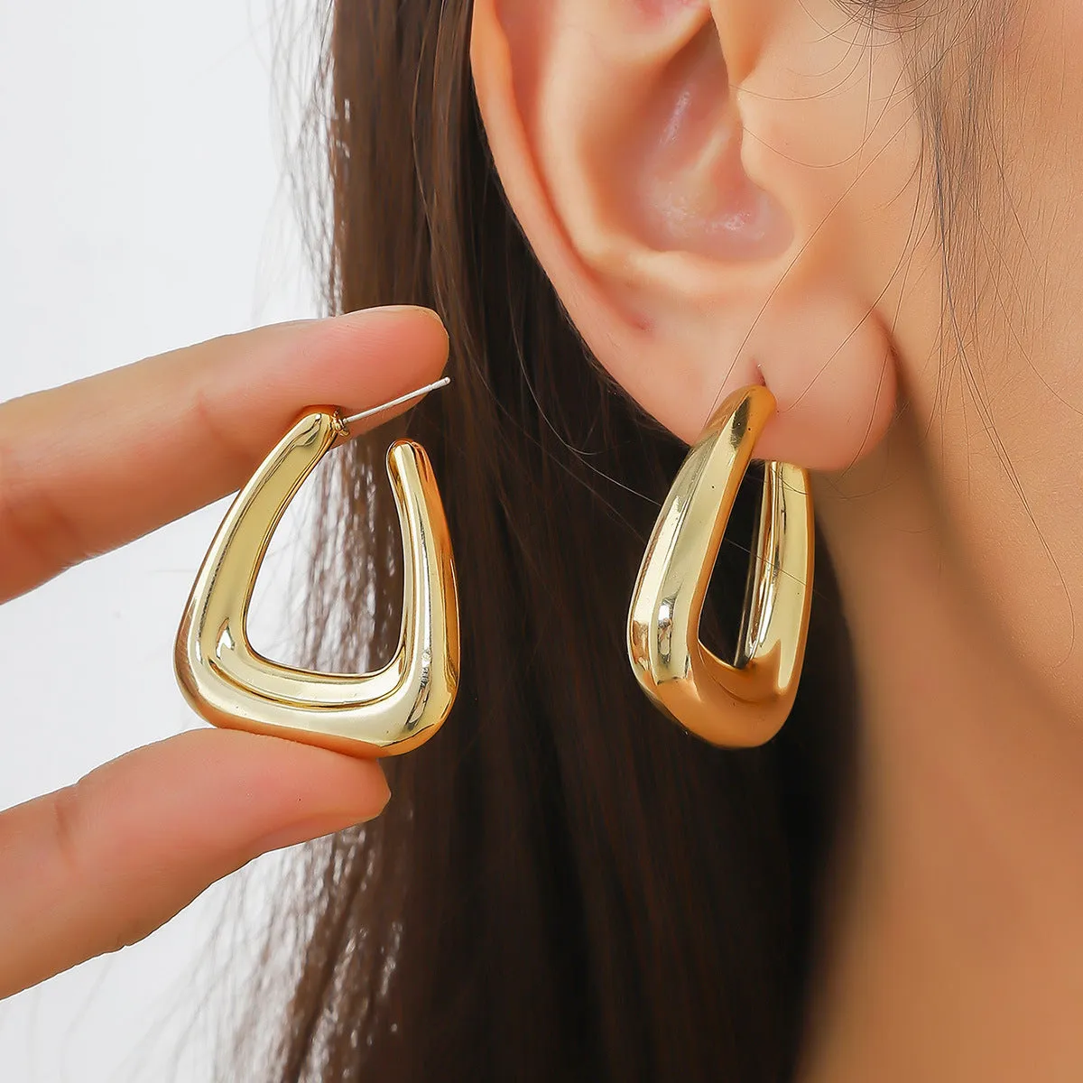 Acrylic water drop earrings with electroplated glossy finish, geometric simple design