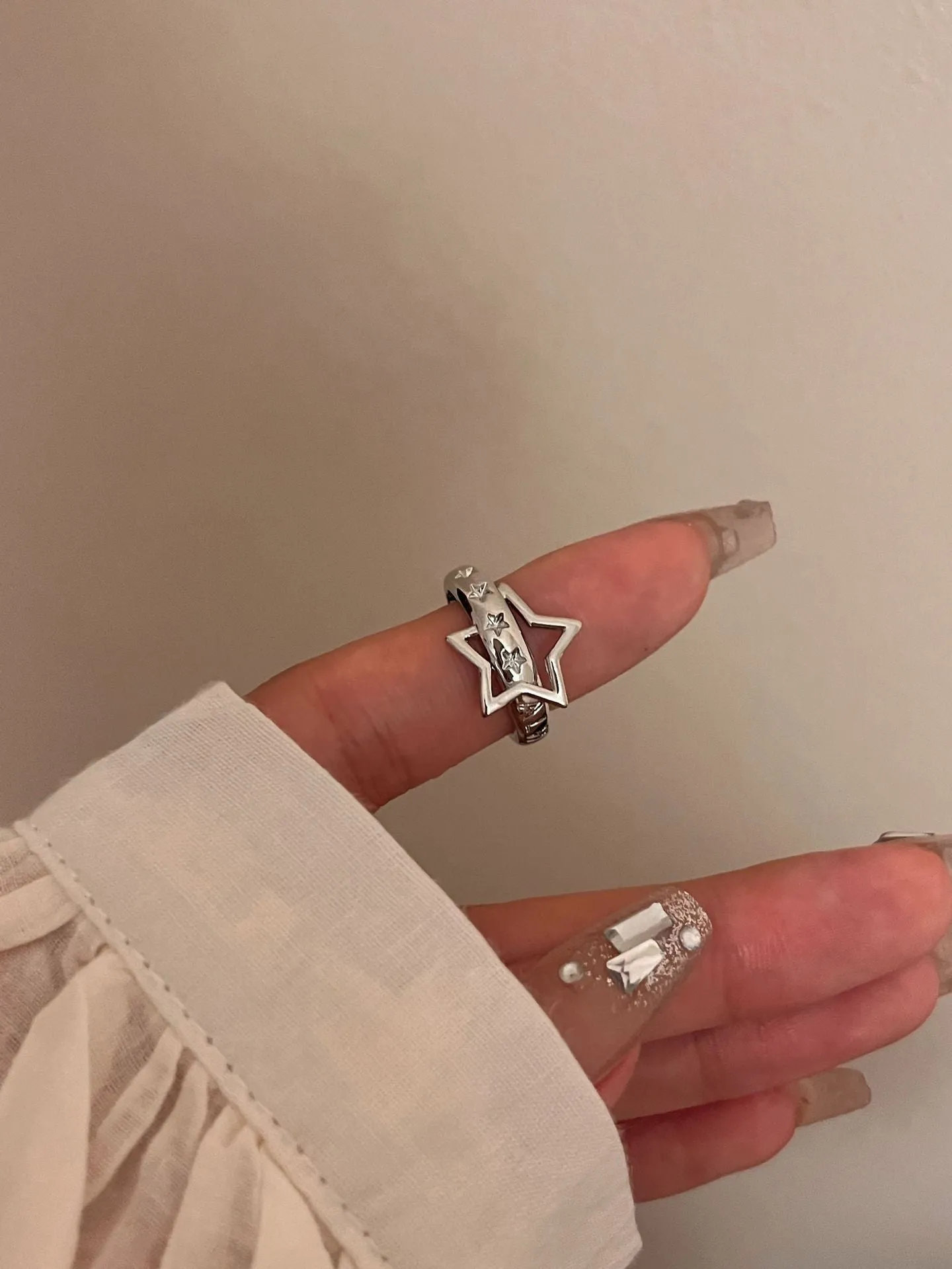 Retro five-pointed star moon alloy ring with electroplated finish for women