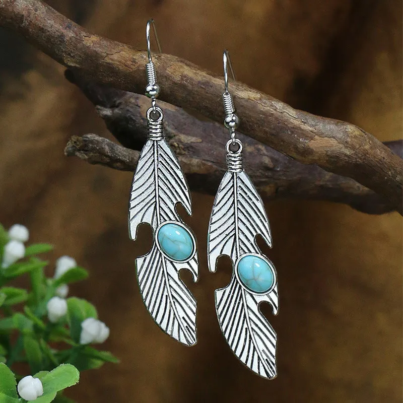 Women's retro exaggerated earrings with geometric shape and tassel details in alloy with electroplating finish