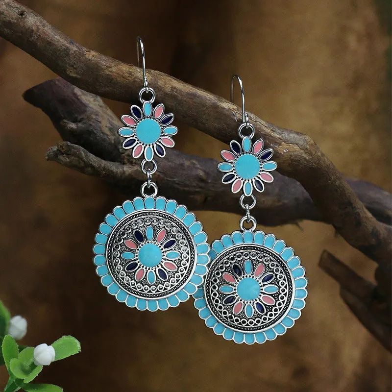 Women's retro exaggerated earrings with geometric shape and tassel details in alloy with electroplating finish