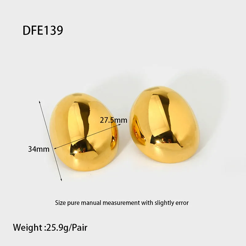 Geometric line design stainless steel ear studs with a glazed electroplated finish in colour DFE139.