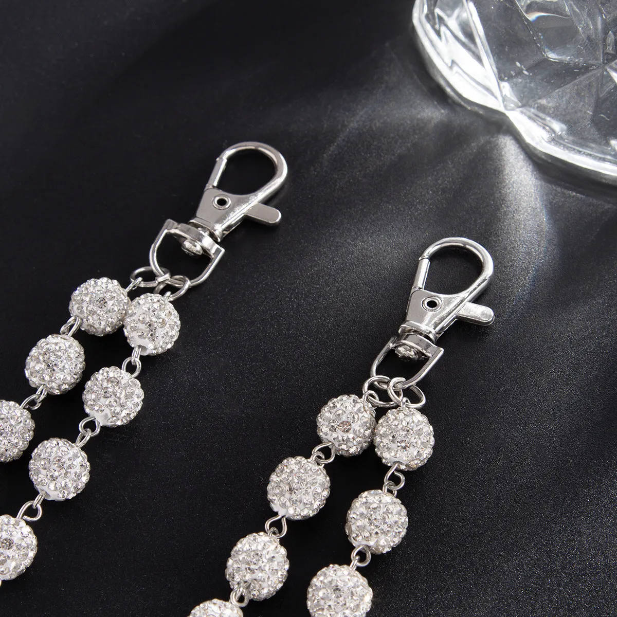 Hip hop niche waist chain alloy sphere pendant key ornament White K01748 front view
