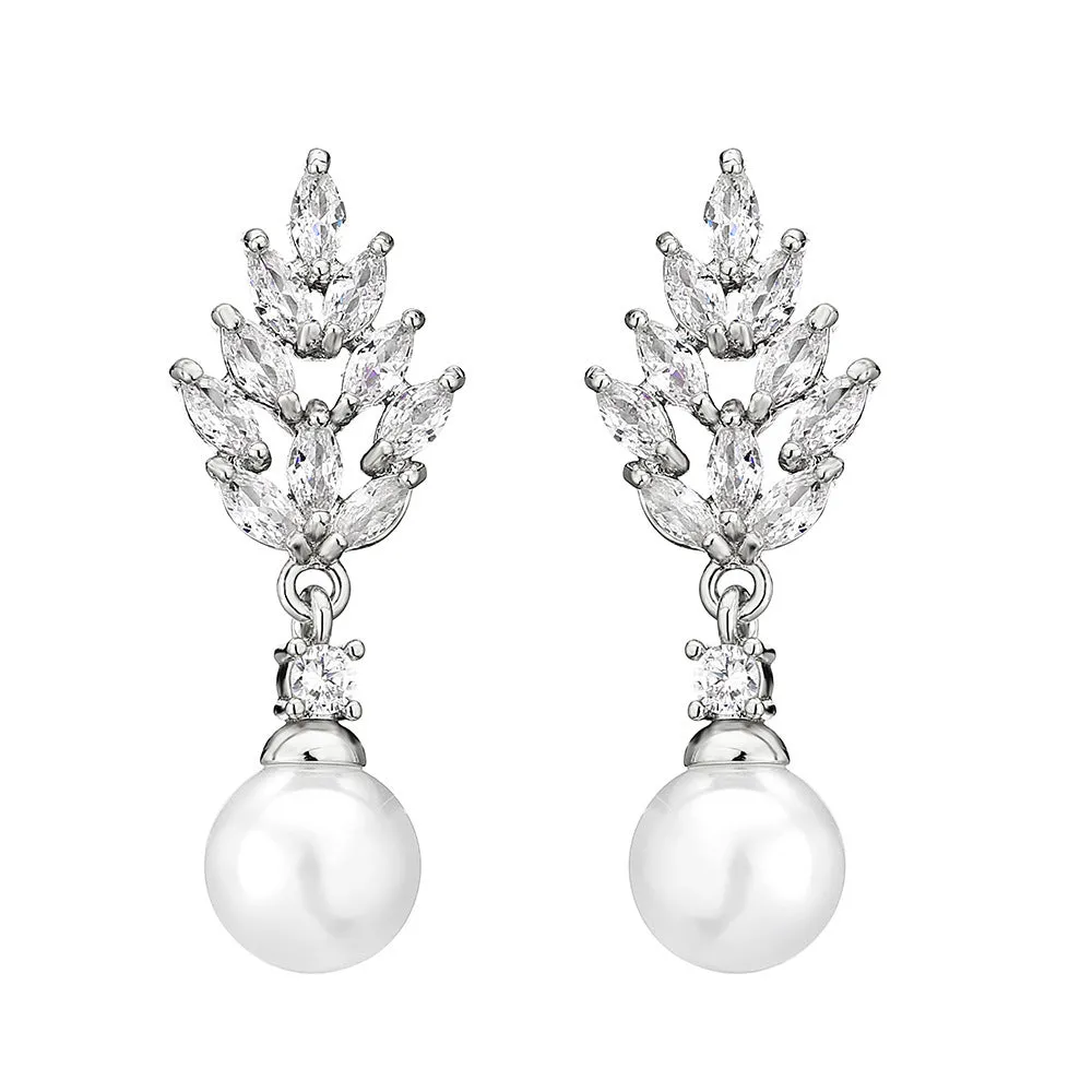 Geometric flower earrings with micro inlaid zircon stones in gold, platinum and rose gold plating
