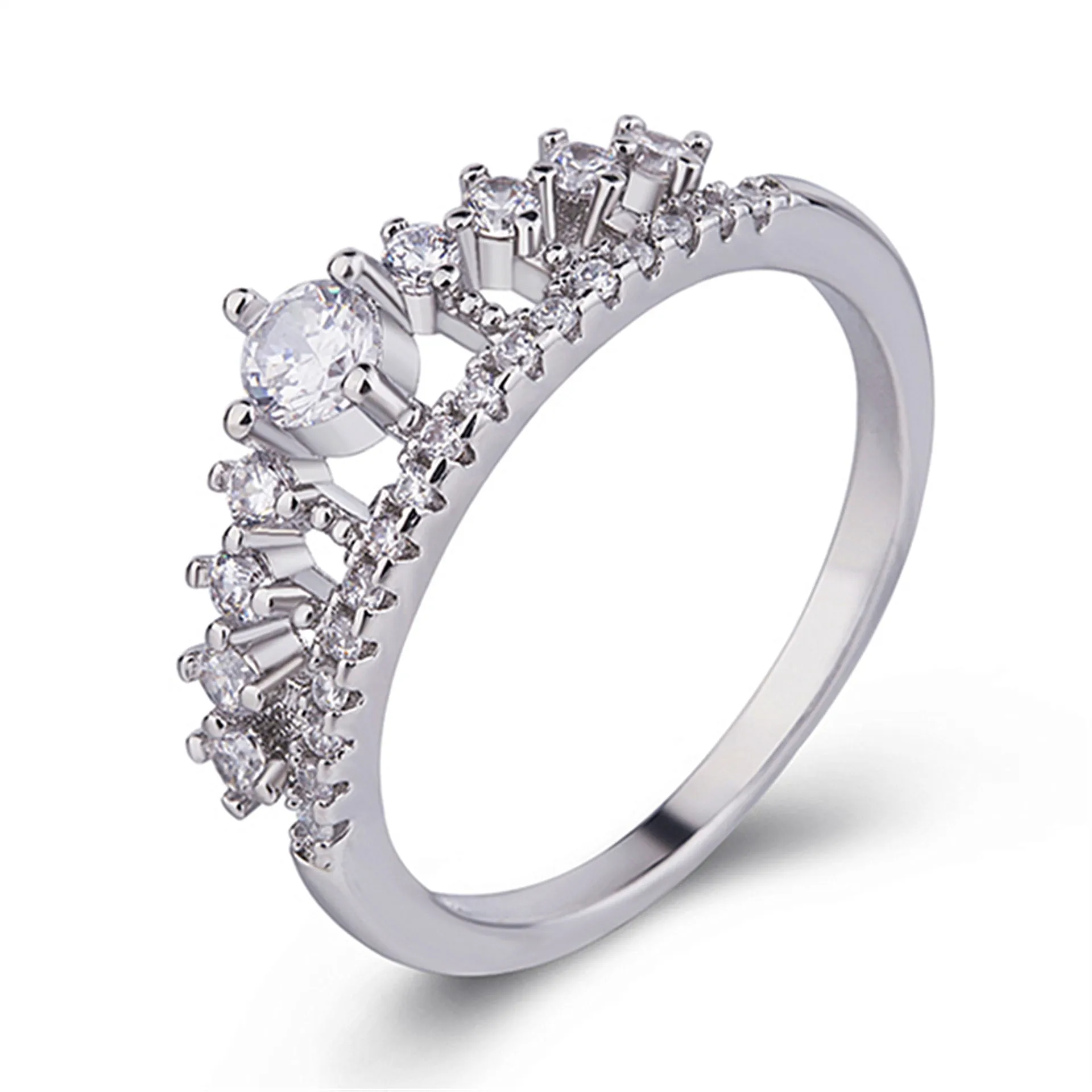Gold micro-set crown ring with white gold inlay on copper base, unisex style