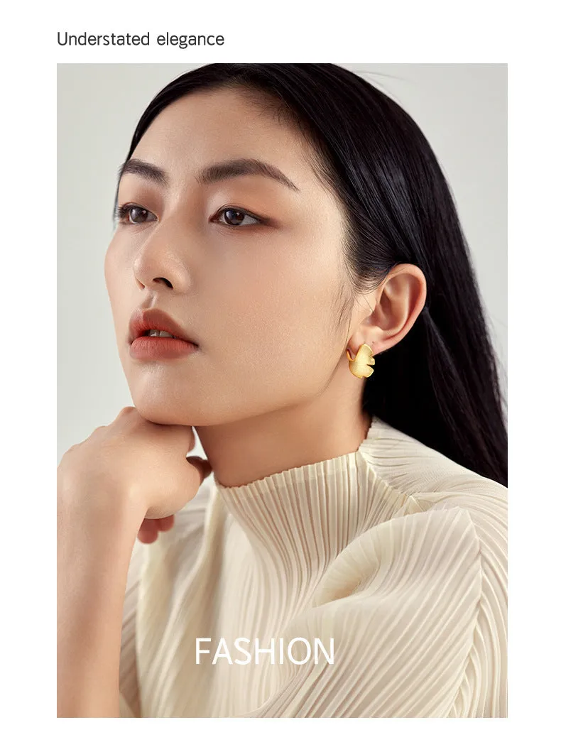 925 sterling silver ginkgo biloba leaf stud earrings with 14k gold plating gold colour
