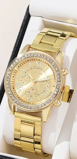 Women's three-eye quartz diamond-embedded watch with rose gold alloy strap