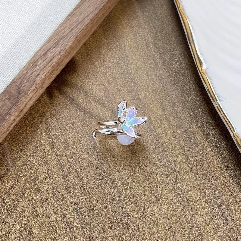 Adjustable copper insect fashion ring with dripped oil antique finish.