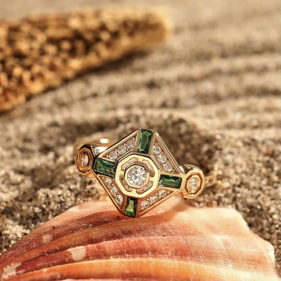 Square geometric women's ring with green simulated diamond centrepiece in ins style fashion jewellery