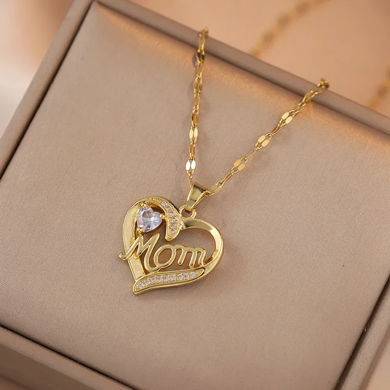 Heart-shaped pendant necklace with high-grade zircon on titanium steel chain, three colour options