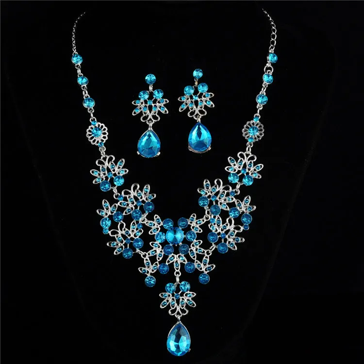 Alloy geometric necklace and earring set with diamond-cut finish, adjustable chain, six colour options
