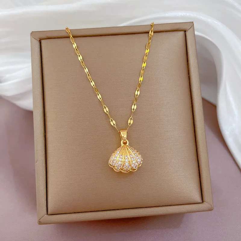 Shell pearl necklace with rhinestones on a titanium steel melon seeds chain, adjustable 41-50cm, for women