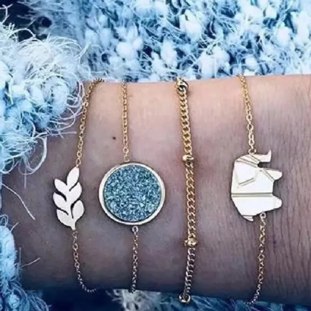 Bohemian bracelet set with alloy vintage bead and boho charm design in bow love style for women
