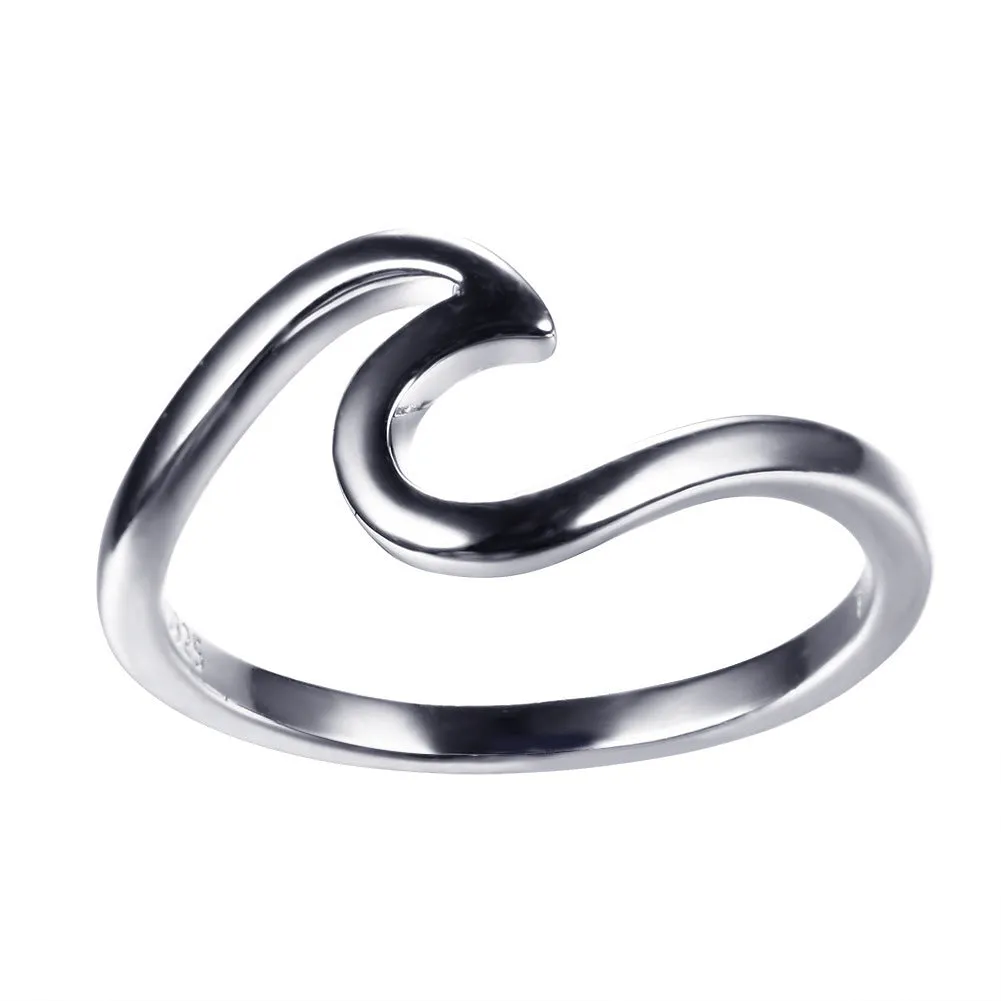 Wavy geometric couple ring in zinc alloy, glossy finish, available in gold, silver, rose gold