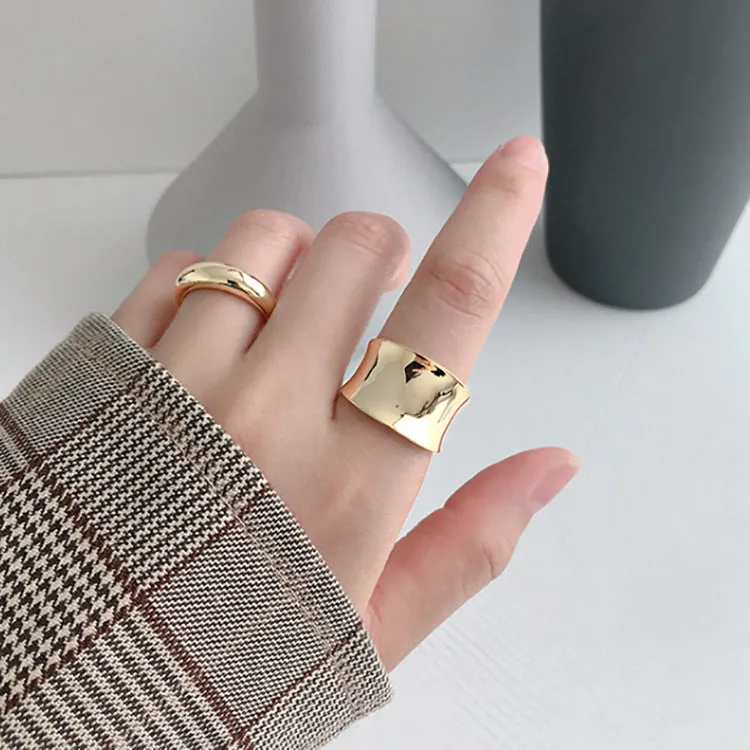 Big wide geometric 925 silver ring with adjustable opening, silver finish, on finger