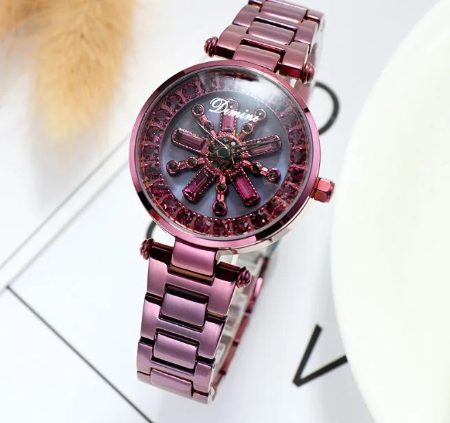 Fashion women watch with round 33mm steel dial, mineral glass mirror, and fine steel bracelet in Coffee colour