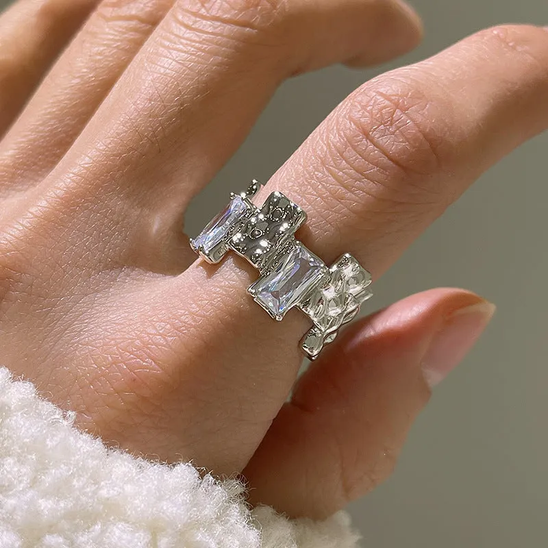 Geometric silver zircon ring with open design and three-dimensional retro decorations
