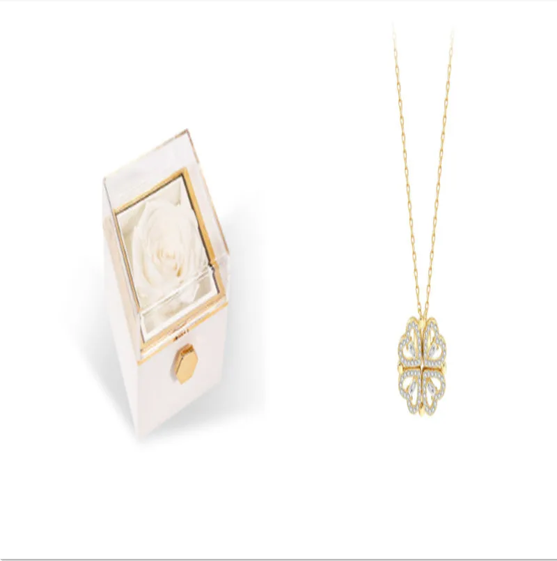 Detachable four-leaf clover necklace in titanium steel with zircon accents, short clavicle chain, multiple wearing options