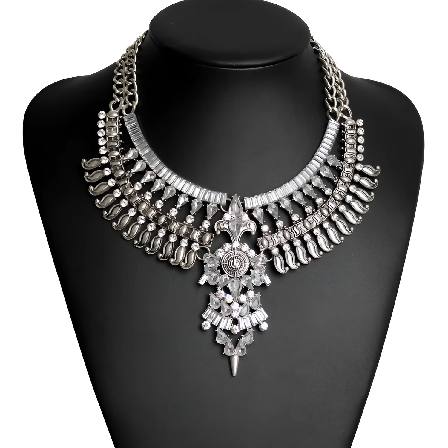 Alloy diamond short necklace with floral flower design and crystal detailing