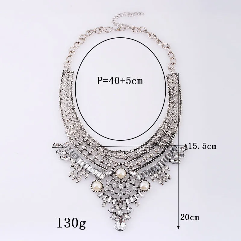 Alloy diamond short necklace with floral flower design and crystal detailing