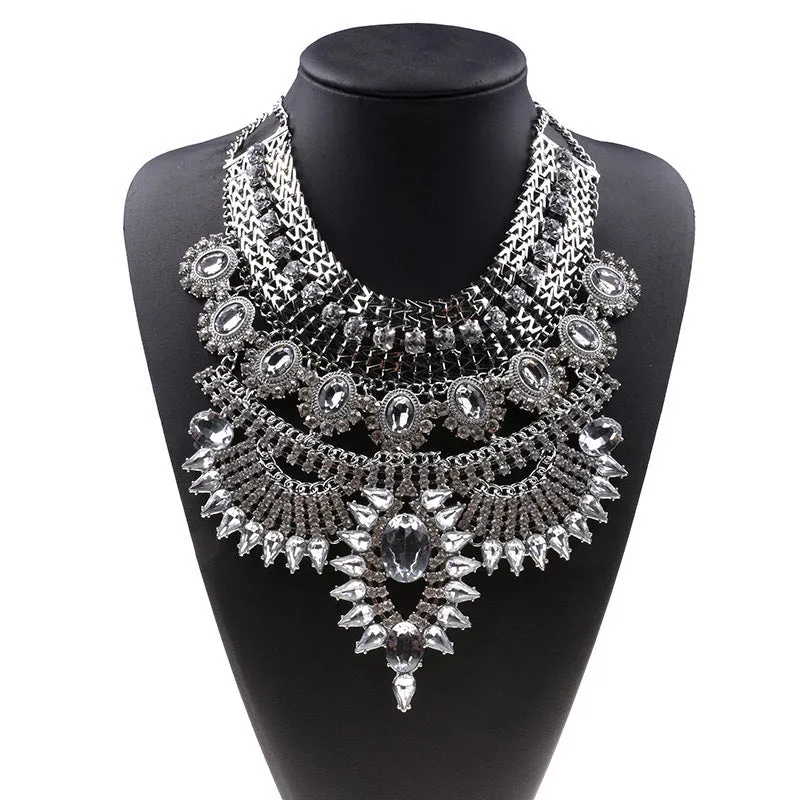Alloy diamond short necklace with floral flower design and crystal detailing