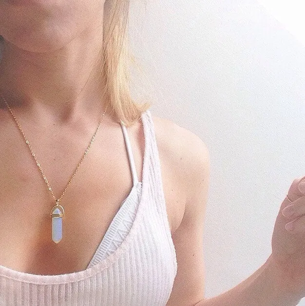 Crystal necklace with six corner column pendant in alloy and natural stone with iron chain