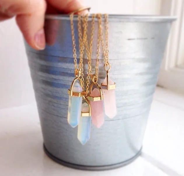 Crystal necklace with six corner column pendant in alloy and natural stone with iron chain