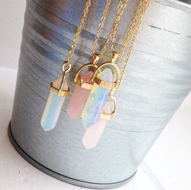Crystal necklace with six corner column pendant in alloy and natural stone with iron chain