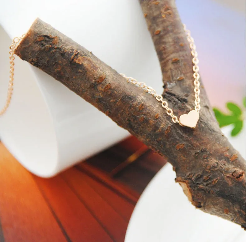 Heart & Soul choker necklace with heart-shaped alloy pendant, plating finish, gold colour, 35cm chain