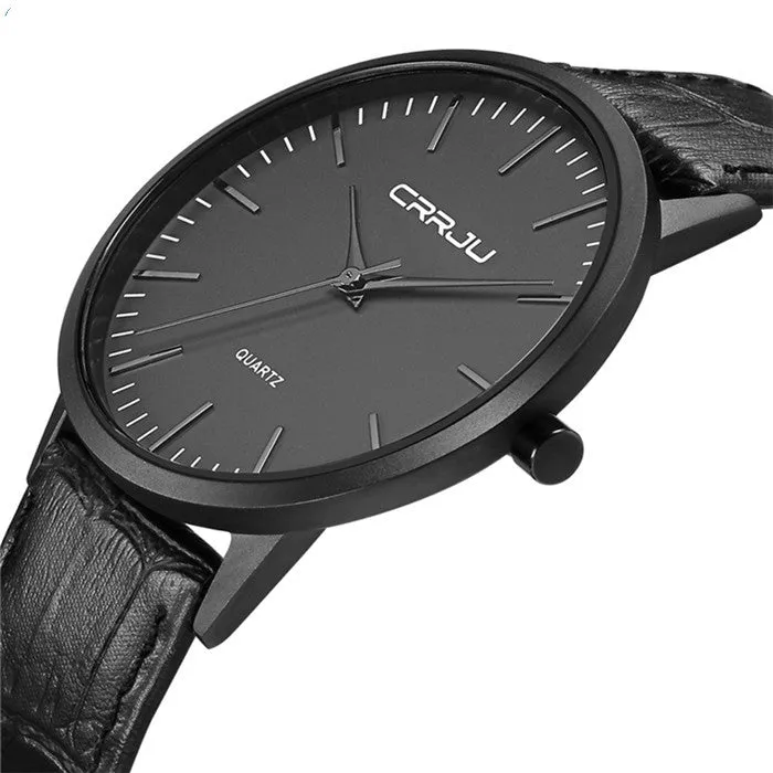Casual men's and women's quartz watch with alloy case and mesh strap, black dial, 30m water resistance