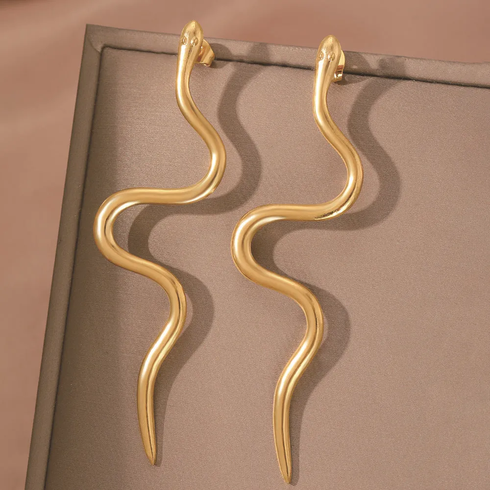 Fashion Curve Wave women's stainless steel S-shaped snake earrings, two colour options C8653 and C8654