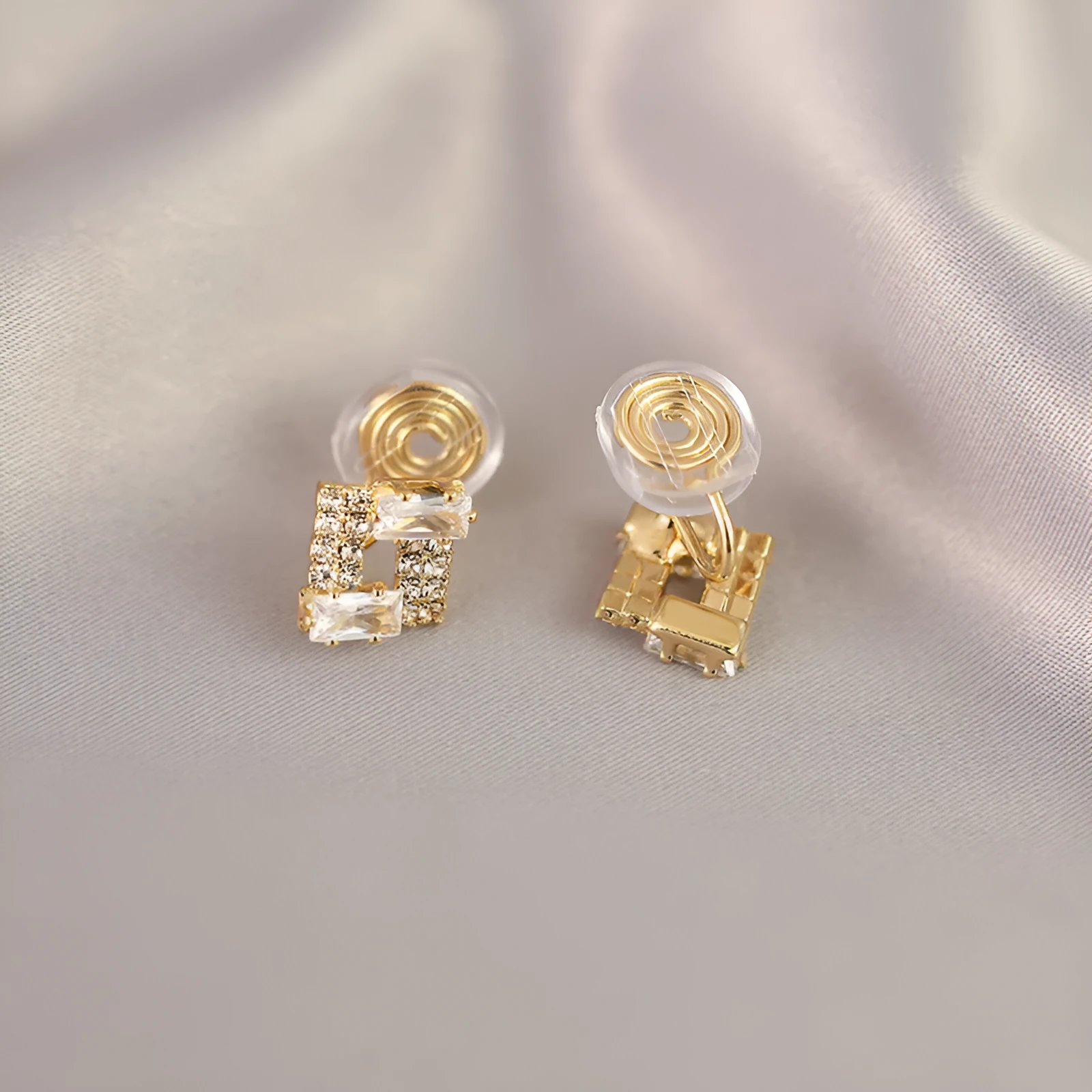 Light luxury geometric alloy earrings with 565 refined zircon, electroplated finish, for women, small exquisite cold style