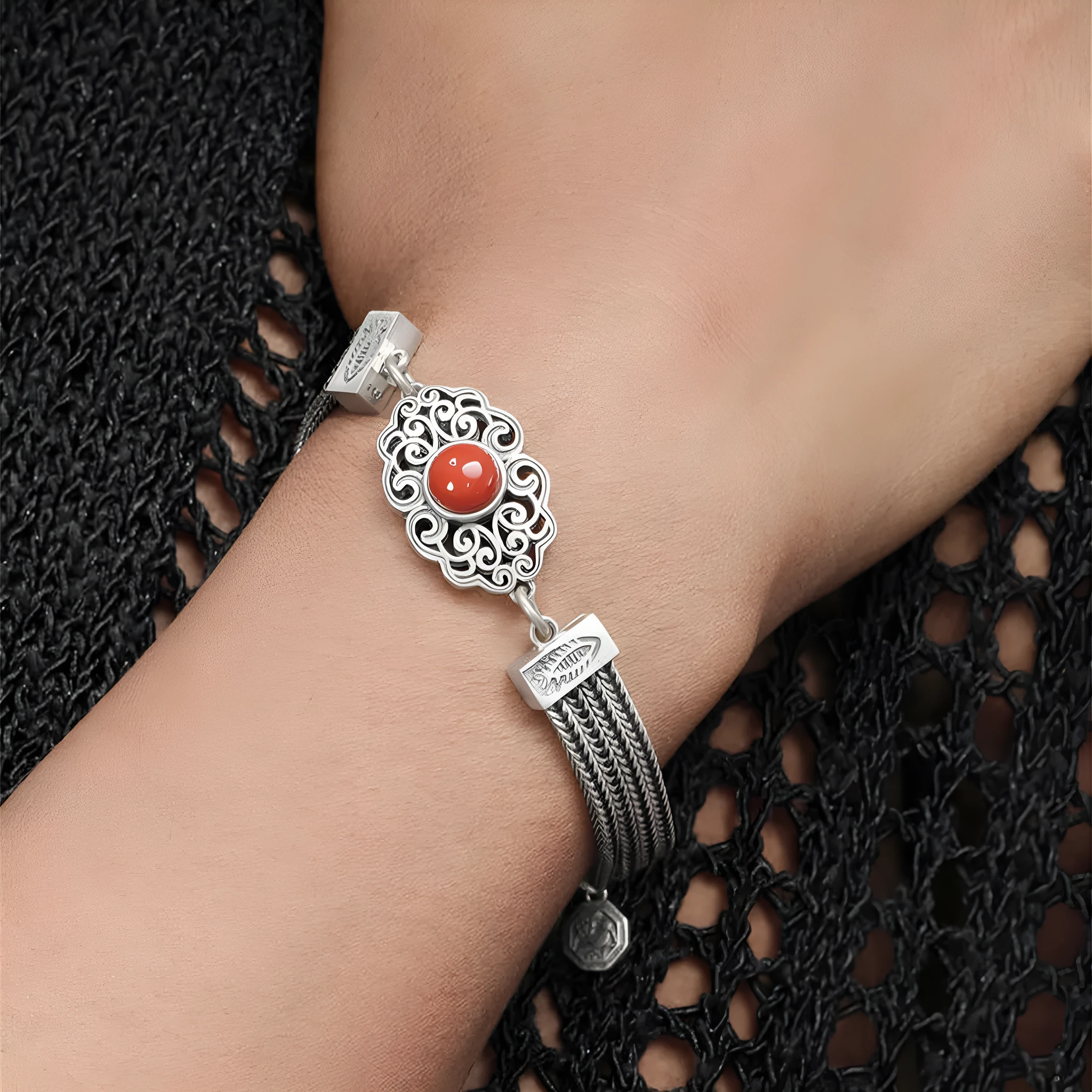 925 sterling silver vintage bracelet with gem inlay, celestial star and moon pattern, 17cm with 4cm extended chain, Xiangyun style