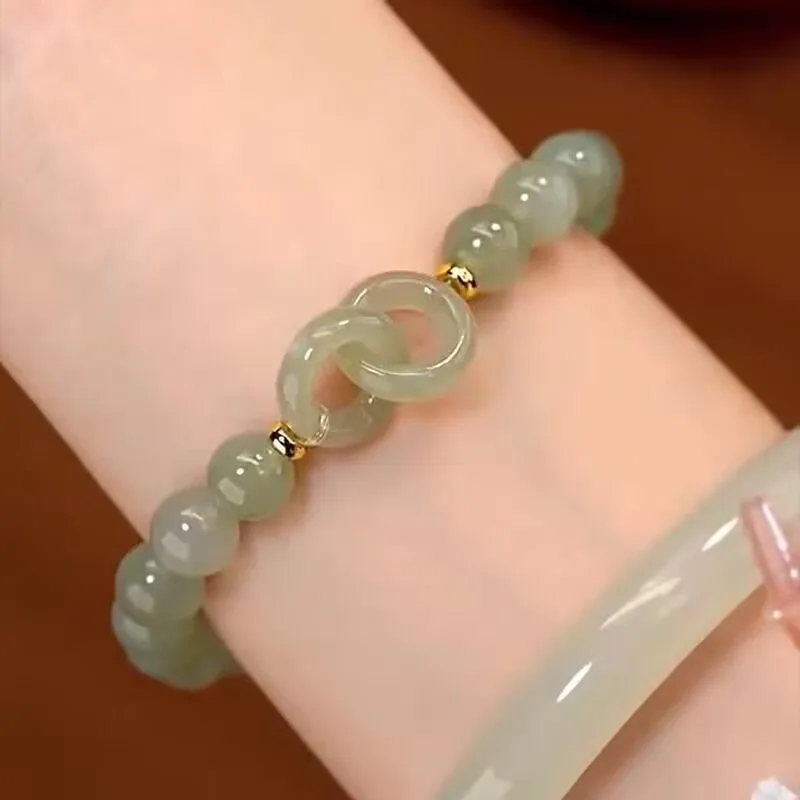 Chinese style bamboo leaf glass bracelet for women with manual craftsmanship.