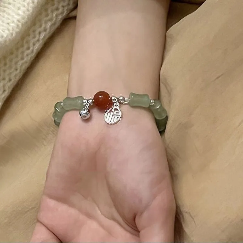 Chinese style bamboo leaf glass bracelet for women with manual craftsmanship.
