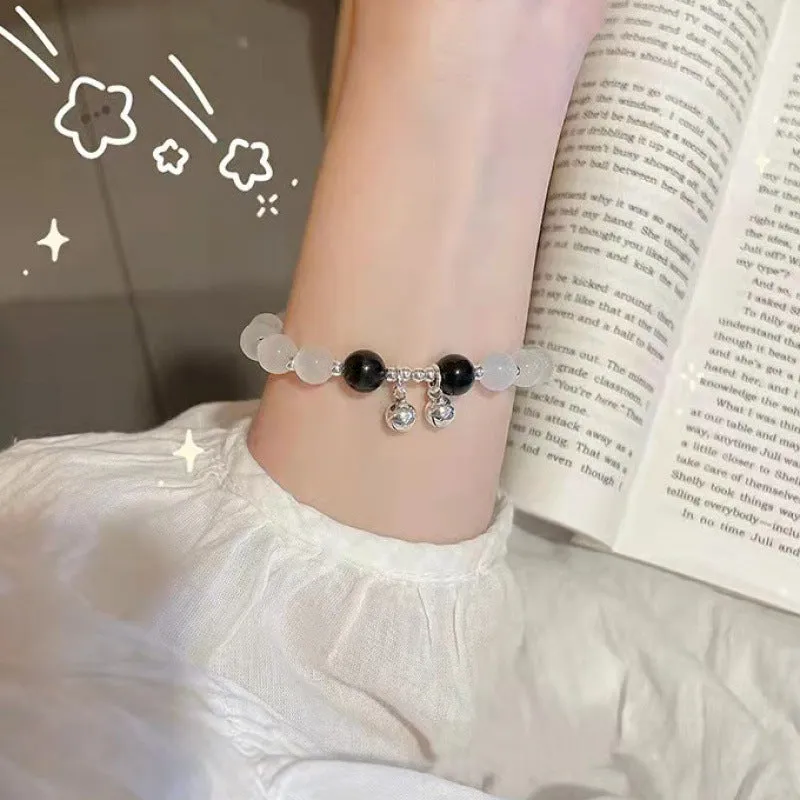 Chinese style bamboo leaf glass bracelet for women with manual craftsmanship.