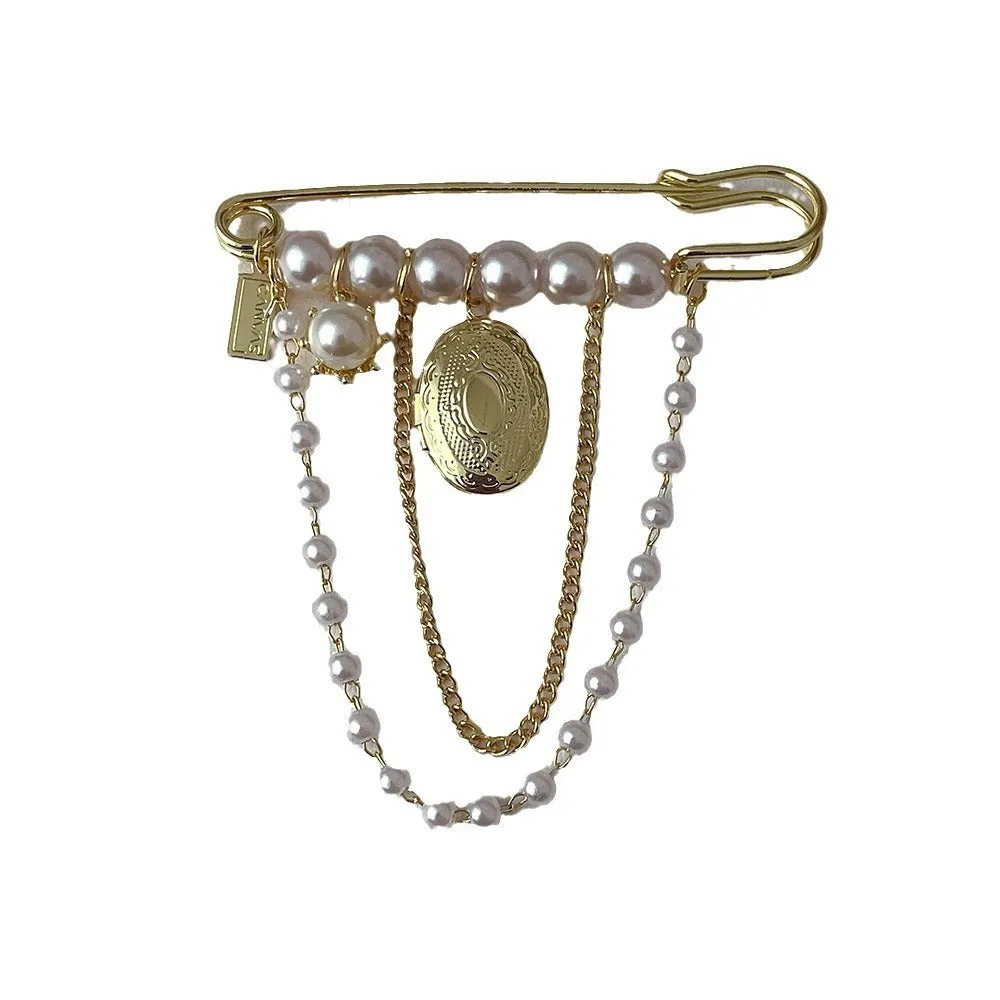Retro electroplated copper alloy pearl tassel brooch 8x7cm for women