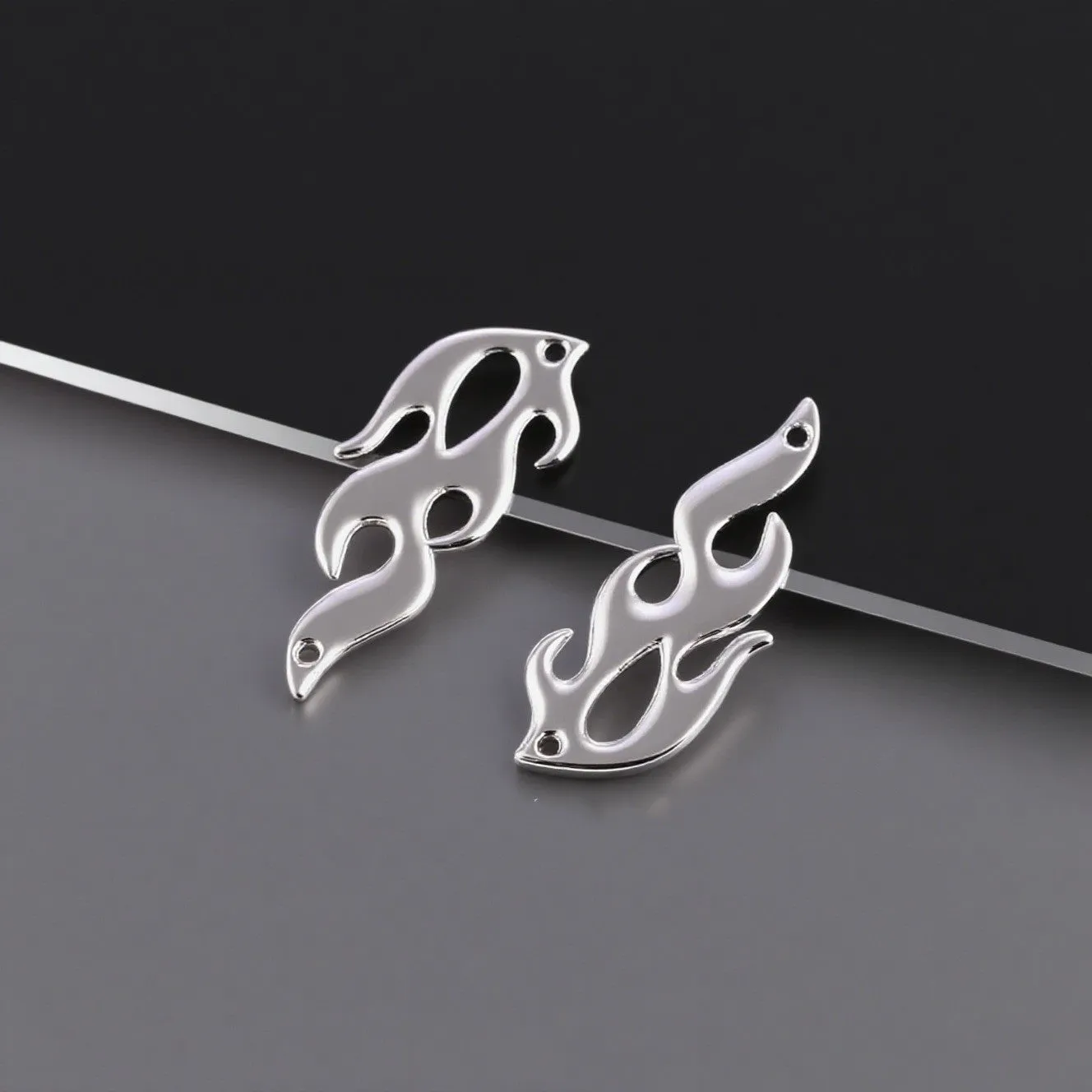 Silver alloy fire element pendant necklace on regular chain punk domineering style