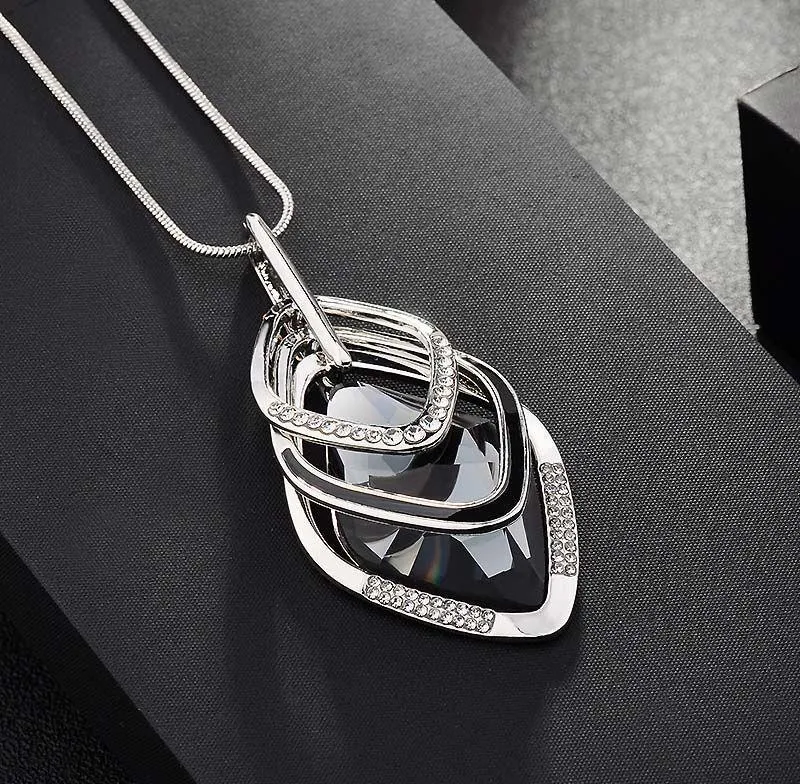Women's long necklace and pendant with 75cm alloy chain and water drill finish in colour X217G