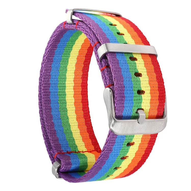 All-match waterproof colour hem nylon watchband in 20mm width on a watch, showing edge accent