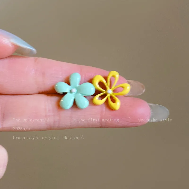 Exaggerated geometric ellipse electroplated mixed material earrings in seaside vacation style, unisex