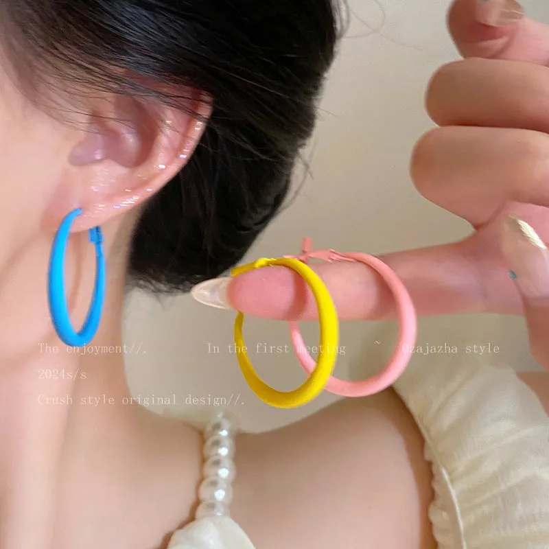 Exaggerated geometric ellipse electroplated mixed material earrings in seaside vacation style, unisex