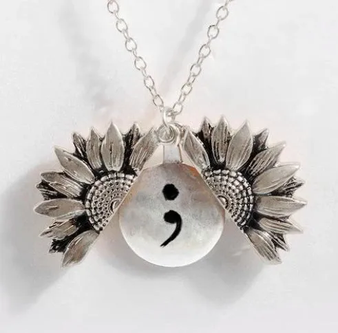 Sunflower double-layer lettering alloy pendant necklace with flower open and close design in gold finish