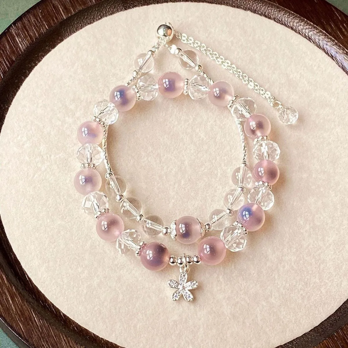 10mm natural stone beaded mixed stitching bracelet in gold foil colour with flower design