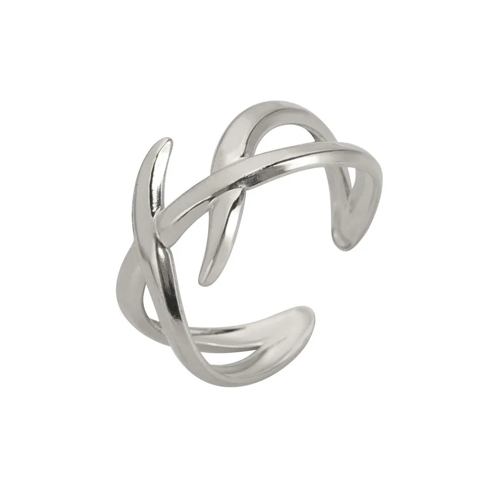Retro women's stainless steel open ring with adjustable opening in gold colour electroplate finish