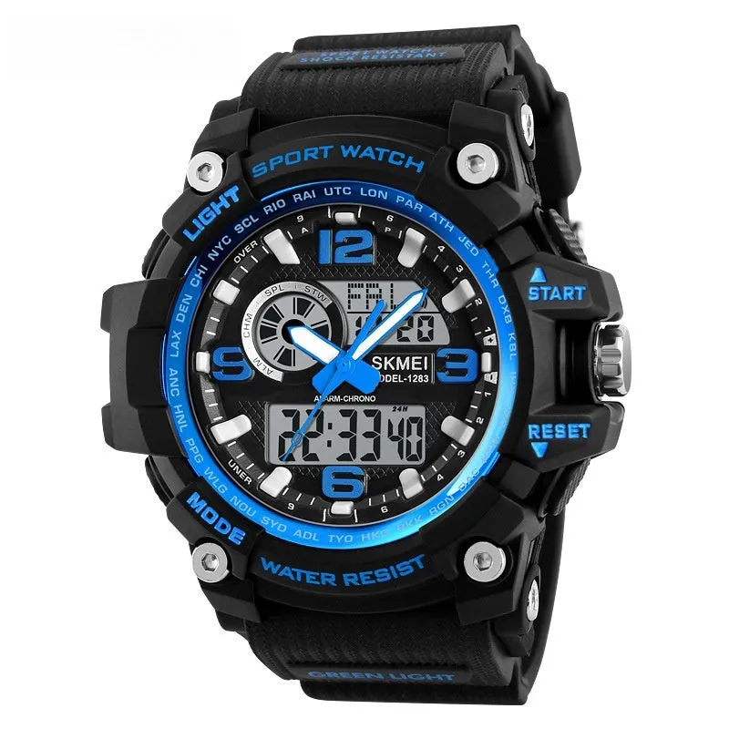 Sports waterproof electronic watch for men in black with silicone strap and plastic case